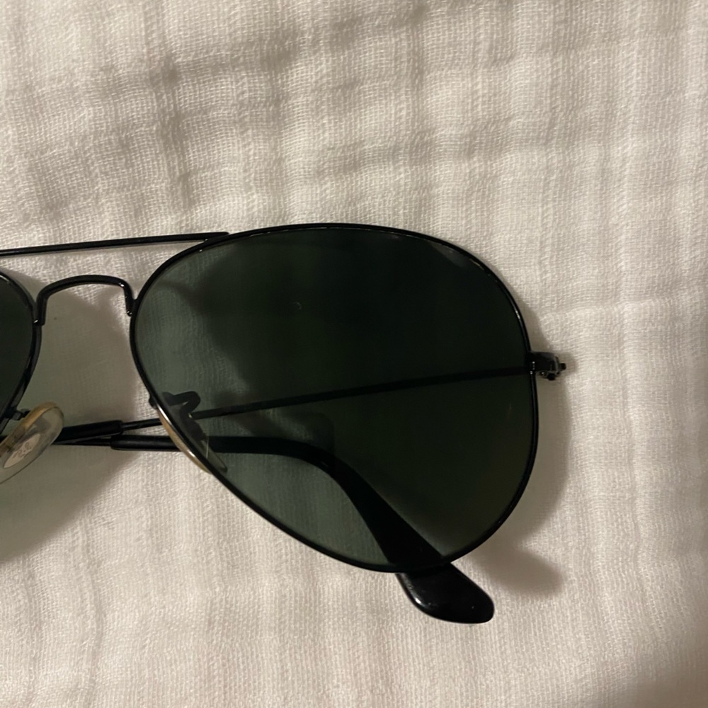 Rayban all black aviators - Picture 4 of 4
